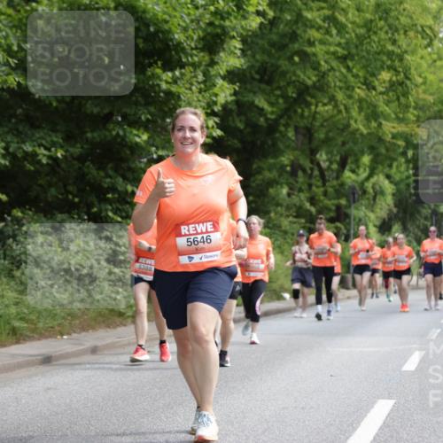 15.06.2025 - REWE Women's Run Jannik Wohlers http://msf.ph/oto/7975269 15.06.2025 10:10:06 Laufen 5388, 5646 meine-sportfotos.de