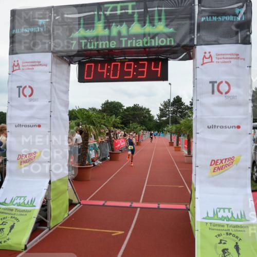 15.06.2025 - 7 Türme Triathlon Michael Strokosch http://msf.ph/oto/7975313 15.06.2025 14:09:34 Ziel 797, 854 meine-sportfotos.de