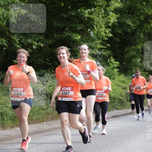15.06.2025 - REWE Women's Run Jannik Wohlers http://msf.ph/oto/7975323 15.06.2025 10:10:08 Laufen 5388, 5387, 57, 5602 meine-sportfotos.de