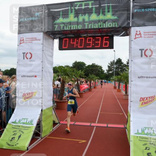 15.06.2025 - 7 Türme Triathlon Michael Strokosch http://msf.ph/oto/7975333 15.06.2025 14:09:36 Ziel 854 meine-sportfotos.de