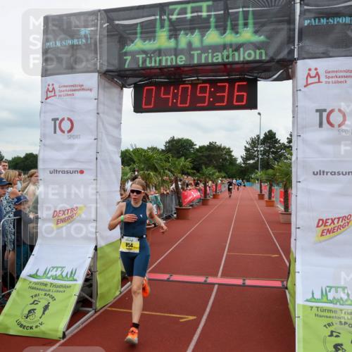 15.06.2025 - 7 Türme Triathlon Michael Strokosch http://msf.ph/oto/7975335 15.06.2025 14:09:36 Ziel 854 meine-sportfotos.de
