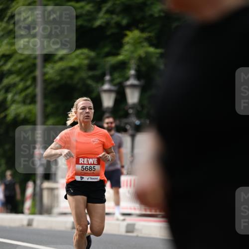 15.06.2025 - REWE Women's Run Dr. Thomas Lammeyer http://msf.ph/oto/7975355 15.06.2025 10:40:42 Laufen 5685 meine-sportfotos.de