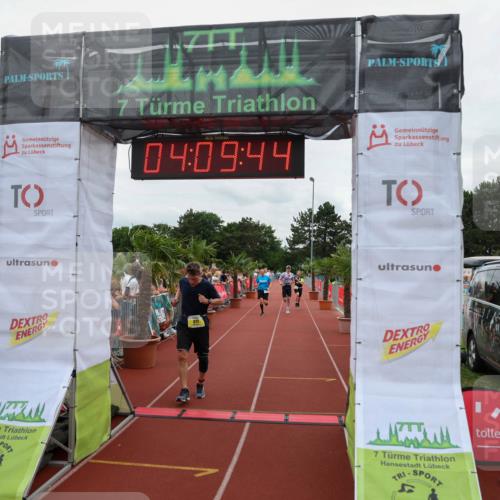15.06.2025 - 7 Türme Triathlon Michael Strokosch http://msf.ph/oto/7975373 15.06.2025 14:09:44 Ziel 199, 459, 972, 1007 meine-sportfotos.de