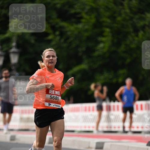 15.06.2025 - REWE Women's Run Dr. Thomas Lammeyer http://msf.ph/oto/7975374 15.06.2025 10:40:43 Laufen 5685 meine-sportfotos.de