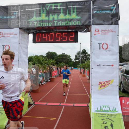 15.06.2025 - 7 Türme Triathlon Michael Strokosch http://msf.ph/oto/7975461 15.06.2025 14:09:52 Ziel 199, 459, 787, 972, 1007, 1082 meine-sportfotos.de