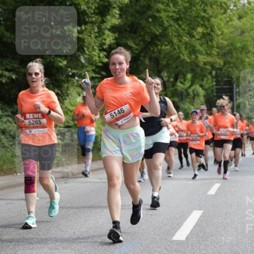 15.06.2025 - REWE Women's Run Jannik Wohlers http://msf.ph/oto/7975579 15.06.2025 10:10:18 Laufen 5265, 5146 meine-sportfotos.de