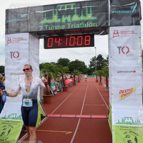 15.06.2025 - 7 Türme Triathlon Michael Strokosch http://msf.ph/oto/7975593 15.06.2025 14:10:08 Ziel 392, 921, 1059 meine-sportfotos.de