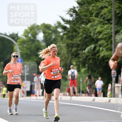 15.06.2025 - REWE Women's Run Dr. Thomas Lammeyer http://msf.ph/oto/7975620 15.06.2025 10:40:55 Laufen 5214, 5163 meine-sportfotos.de
