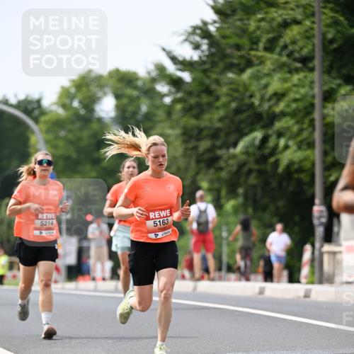 15.06.2025 - REWE Women's Run Dr. Thomas Lammeyer http://msf.ph/oto/7975623 15.06.2025 10:40:55 Laufen 5214, 5163 meine-sportfotos.de