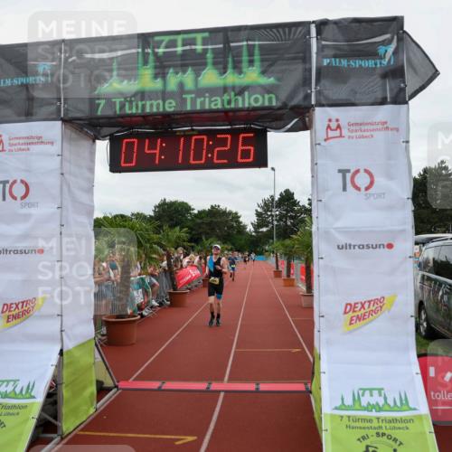 15.06.2025 - 7 Türme Triathlon Michael Strokosch http://msf.ph/oto/7975649 15.06.2025 14:10:26 Ziel 1154 meine-sportfotos.de