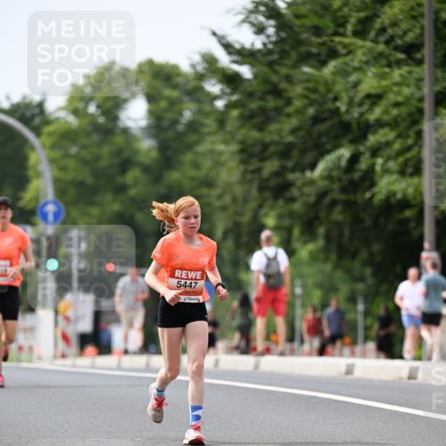 15.06.2025 - REWE Women's Run Dr. Thomas Lammeyer http://msf.ph/oto/7975707 15.06.2025 10:40:58 Laufen 5447 meine-sportfotos.de
