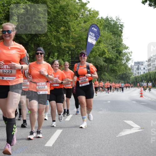 15.06.2025 - REWE Women's Run Jannik Wohlers http://msf.ph/oto/7975731 15.06.2025 10:10:23 Laufen 5223, 5224, 401, 028, 60, 5668, 0, 00, 5690 meine-sportfotos.de