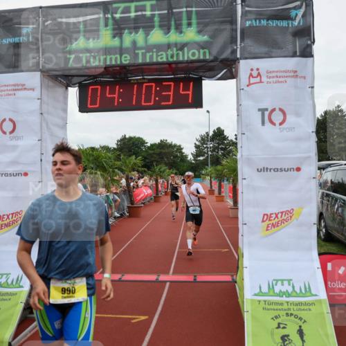 15.06.2025 - 7 Türme Triathlon Michael Strokosch http://msf.ph/oto/7975735 15.06.2025 14:10:34 Ziel 661, 990, 1154, 1184 meine-sportfotos.de