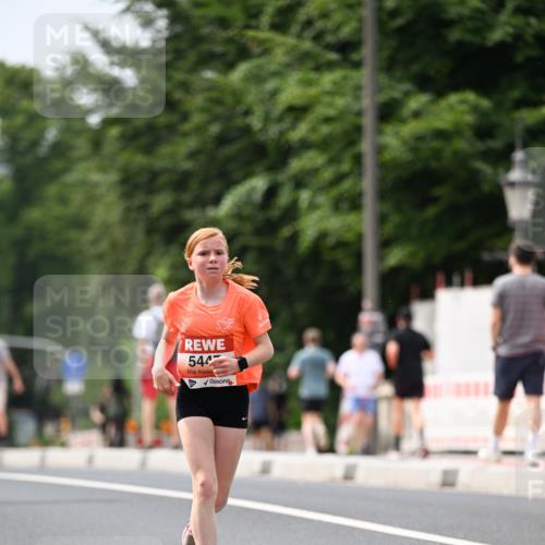 15.06.2025 - REWE Women's Run Dr. Thomas Lammeyer http://msf.ph/oto/7975740 15.06.2025 10:40:59 Laufen  meine-sportfotos.de