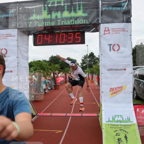 15.06.2025 - 7 Türme Triathlon Michael Strokosch http://msf.ph/oto/7975750 15.06.2025 14:10:34 Ziel 661, 990, 1154, 1184 meine-sportfotos.de