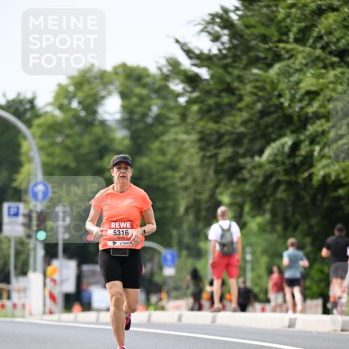 15.06.2025 - REWE Women's Run Dr. Thomas Lammeyer http://msf.ph/oto/7975752 15.06.2025 10:41:00 Laufen 5316 meine-sportfotos.de