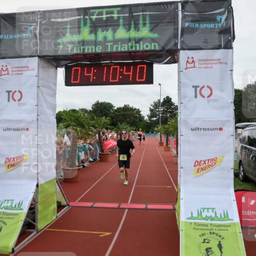 15.06.2025 - 7 Türme Triathlon Michael Strokosch http://msf.ph/oto/7975770 15.06.2025 14:10:39 Ziel 661, 990, 1157, 1184 meine-sportfotos.de