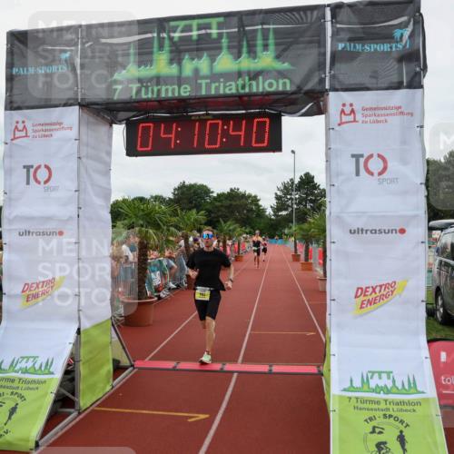 15.06.2025 - 7 Türme Triathlon Michael Strokosch http://msf.ph/oto/7975777 15.06.2025 14:10:40 Ziel 661, 826, 990, 1157, 1184 meine-sportfotos.de