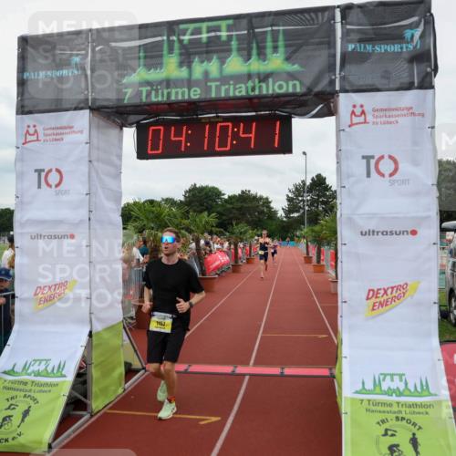 15.06.2025 - 7 Türme Triathlon Michael Strokosch http://msf.ph/oto/7975791 15.06.2025 14:10:41 Ziel 661, 826, 1157, 1184 meine-sportfotos.de