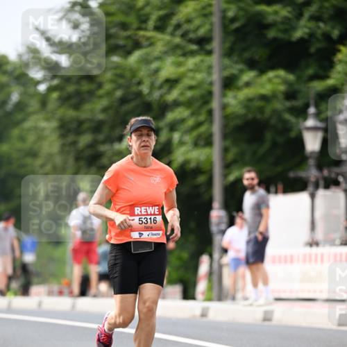 15.06.2025 - REWE Women's Run Dr. Thomas Lammeyer http://msf.ph/oto/7975814 15.06.2025 10:41:02 Laufen 5316 meine-sportfotos.de