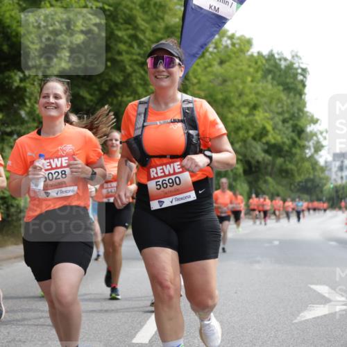 15.06.2025 - REWE Women's Run Jannik Wohlers http://msf.ph/oto/7975848 15.06.2025 10:10:25 Laufen 8, 028, 543, 5690 meine-sportfotos.de