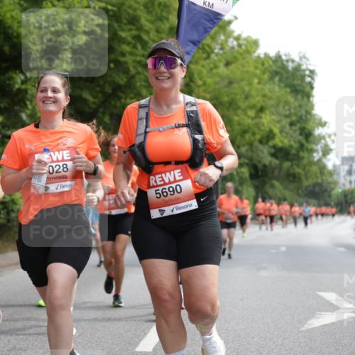 15.06.2025 - REWE Women's Run Jannik Wohlers http://msf.ph/oto/7975850 15.06.2025 10:10:25 Laufen 5374, 028, 5690 meine-sportfotos.de