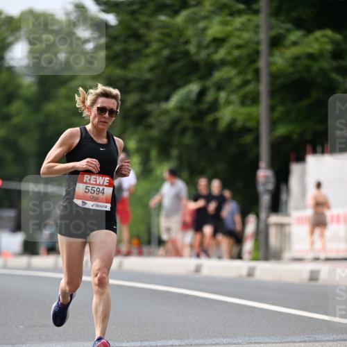 15.06.2025 - REWE Women's Run Dr. Thomas Lammeyer http://msf.ph/oto/7975939 15.06.2025 10:41:09 Laufen 5594 meine-sportfotos.de