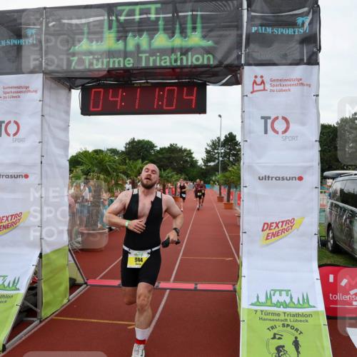 15.06.2025 - 7 Türme Triathlon Michael Strokosch http://msf.ph/oto/7975942 15.06.2025 14:11:03 Ziel 363, 640, 944, 1121 meine-sportfotos.de