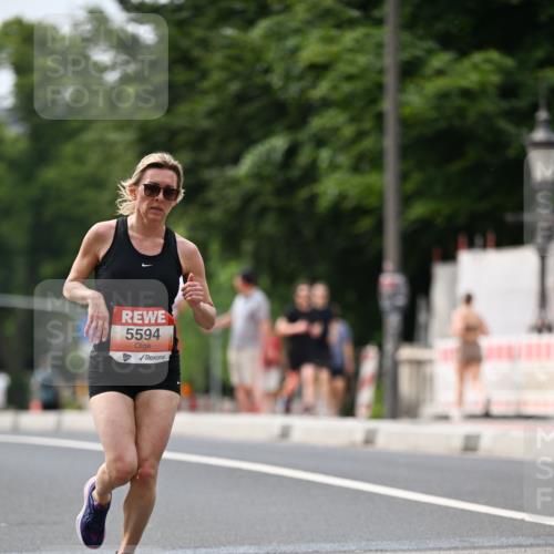 15.06.2025 - REWE Women's Run Dr. Thomas Lammeyer http://msf.ph/oto/7975943 15.06.2025 10:41:09 Laufen 5594 meine-sportfotos.de