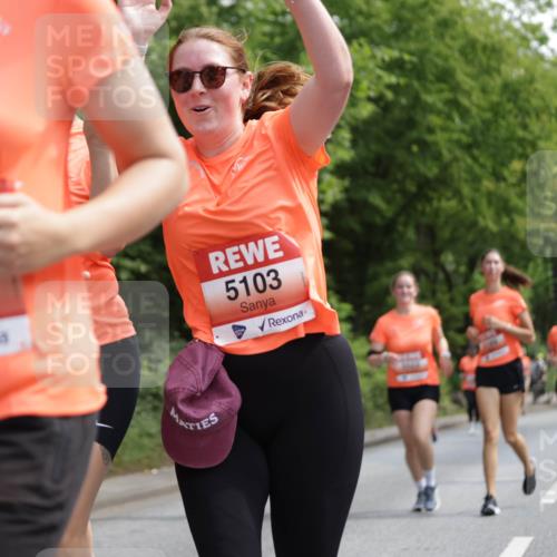 15.06.2025 - REWE Women's Run Jannik Wohlers http://msf.ph/oto/7975958 15.06.2025 10:10:28 Laufen 5260, 5103 meine-sportfotos.de