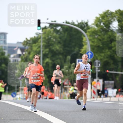 15.06.2025 - REWE Women's Run Dr. Thomas Lammeyer http://msf.ph/oto/7976005 15.06.2025 10:41:19 Laufen 5349 meine-sportfotos.de
