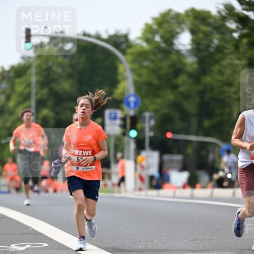 15.06.2025 - REWE Women's Run Dr. Thomas Lammeyer http://msf.ph/oto/7976064 15.06.2025 10:41:21 Laufen 5 meine-sportfotos.de
