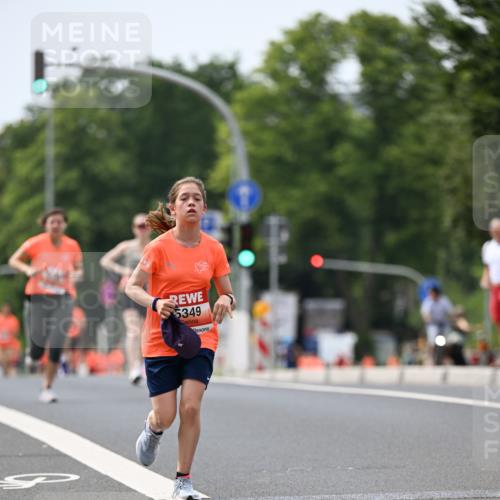 15.06.2025 - REWE Women's Run Dr. Thomas Lammeyer http://msf.ph/oto/7976076 15.06.2025 10:41:22 Laufen 5349 meine-sportfotos.de