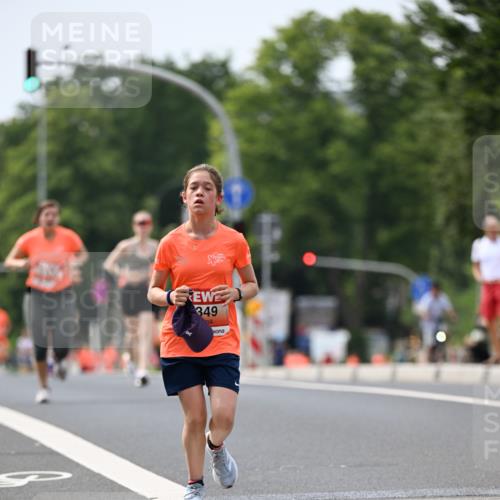 15.06.2025 - REWE Women's Run Dr. Thomas Lammeyer http://msf.ph/oto/7976090 15.06.2025 10:41:22 Laufen 349 meine-sportfotos.de
