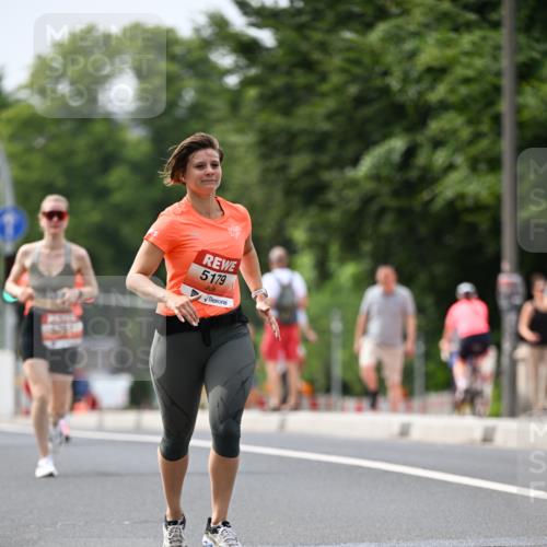 15.06.2025 - REWE Women's Run Dr. Thomas Lammeyer http://msf.ph/oto/7976155 15.06.2025 10:41:27 Laufen 5179 meine-sportfotos.de