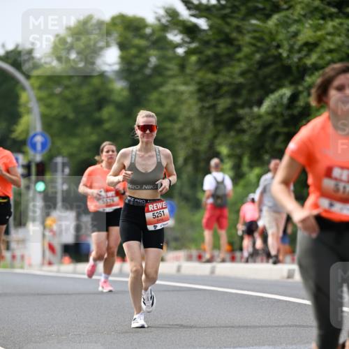 15.06.2025 - REWE Women's Run Dr. Thomas Lammeyer http://msf.ph/oto/7976187 15.06.2025 10:41:28 Laufen 5576, 5251, 51 meine-sportfotos.de