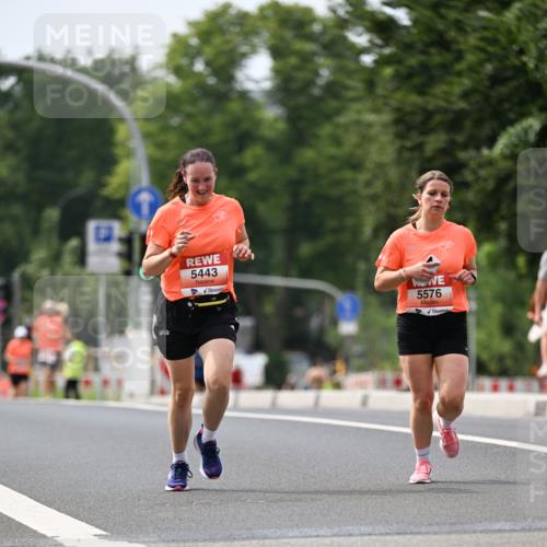 15.06.2025 - REWE Women's Run Dr. Thomas Lammeyer http://msf.ph/oto/7976237 15.06.2025 10:41:30 Laufen 5443, 5576 meine-sportfotos.de