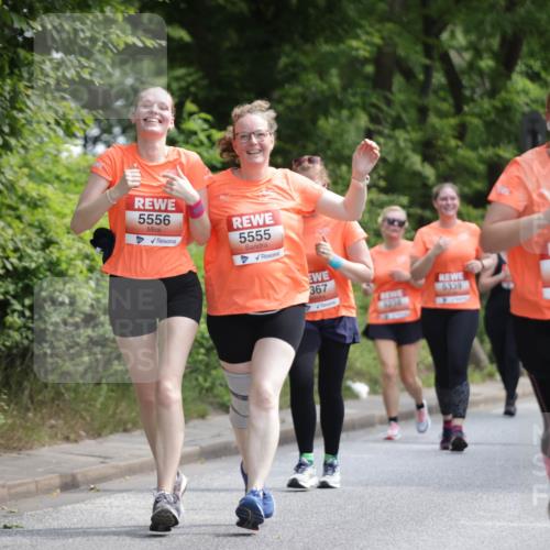 15.06.2025 - REWE Women's Run Jannik Wohlers http://msf.ph/oto/7976309 15.06.2025 10:10:46 Laufen 5556, 5555, 367, 5153, 5339, 501 meine-sportfotos.de