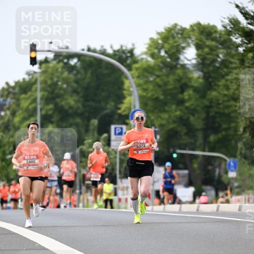 15.06.2025 - REWE Women's Run Dr. Thomas Lammeyer http://msf.ph/oto/7976342 15.06.2025 10:41:37 Laufen 5486 meine-sportfotos.de