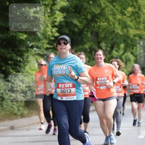 15.06.2025 - REWE Women's Run Jannik Wohlers http://msf.ph/oto/7976380 15.06.2025 10:10:51 Laufen 5013, 40, 5506 meine-sportfotos.de