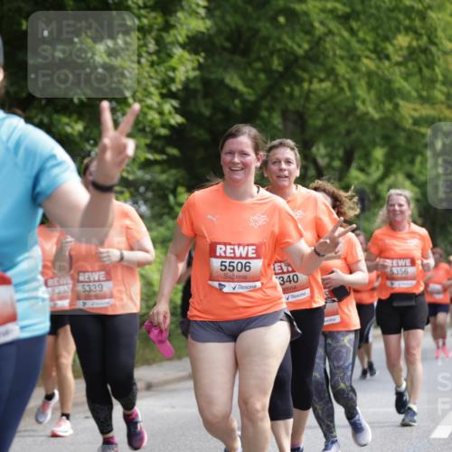 15.06.2025 - REWE Women's Run Jannik Wohlers http://msf.ph/oto/7976392 15.06.2025 10:10:52 Laufen 5013, 5238, 5339, 5506, 340, 5356 meine-sportfotos.de