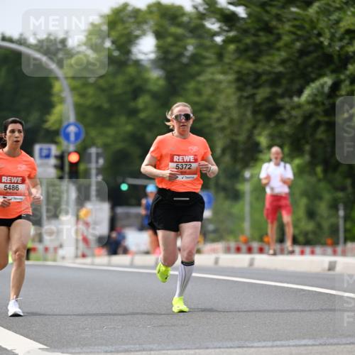 15.06.2025 - REWE Women's Run Dr. Thomas Lammeyer http://msf.ph/oto/7976396 15.06.2025 10:41:40 Laufen 4, 5372 meine-sportfotos.de