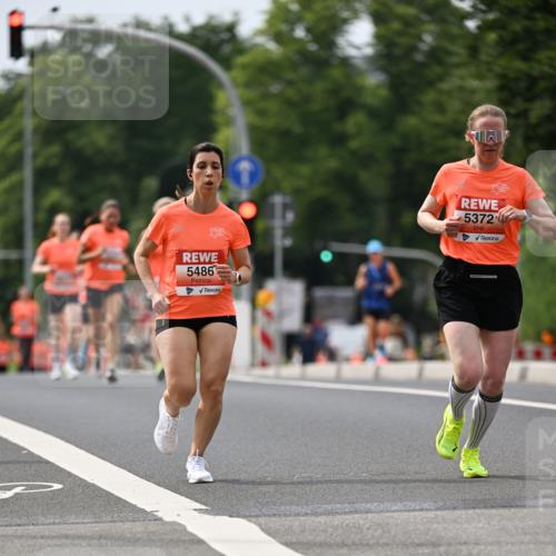 15.06.2025 - REWE Women's Run Dr. Thomas Lammeyer http://msf.ph/oto/7976399 15.06.2025 10:41:40 Laufen 5486, 5372 meine-sportfotos.de