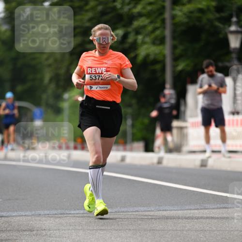 15.06.2025 - REWE Women's Run Dr. Thomas Lammeyer http://msf.ph/oto/7976420 15.06.2025 10:41:41 Laufen 537 meine-sportfotos.de