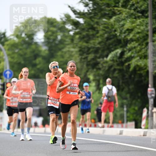 15.06.2025 - REWE Women's Run Dr. Thomas Lammeyer http://msf.ph/oto/7976499 15.06.2025 10:41:46 Laufen 5511, 5142, 5201 meine-sportfotos.de