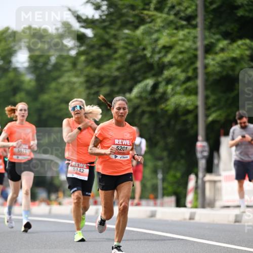 15.06.2025 - REWE Women's Run Dr. Thomas Lammeyer http://msf.ph/oto/7976526 15.06.2025 10:41:47 Laufen 5511, 5142, 5201 meine-sportfotos.de