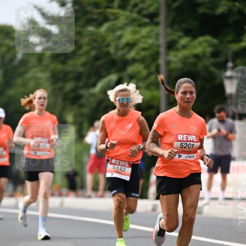 15.06.2025 - REWE Women's Run Dr. Thomas Lammeyer http://msf.ph/oto/7976566 15.06.2025 10:41:48 Laufen 5142, 5201 meine-sportfotos.de