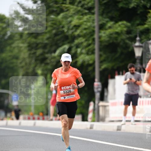 15.06.2025 - REWE Women's Run Dr. Thomas Lammeyer http://msf.ph/oto/7976637 15.06.2025 10:41:51 Laufen 5326 meine-sportfotos.de