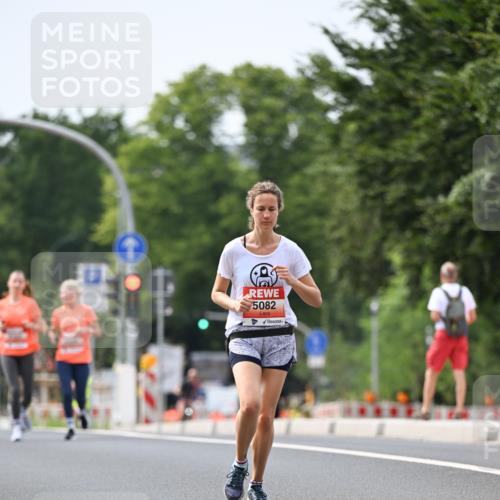 15.06.2025 - REWE Women's Run Dr. Thomas Lammeyer http://msf.ph/oto/7976675 15.06.2025 10:41:53 Laufen 5082 meine-sportfotos.de