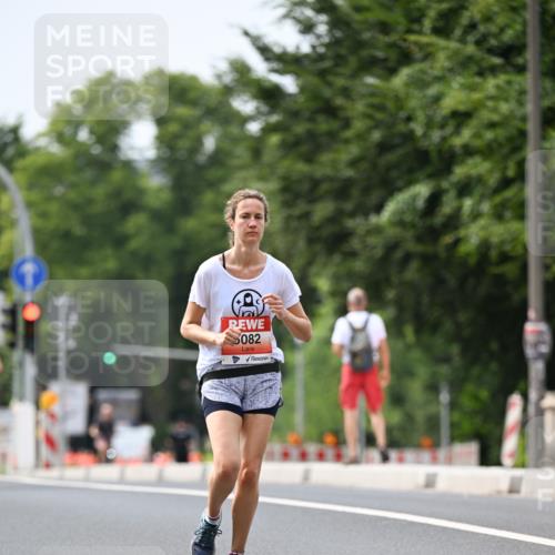 15.06.2025 - REWE Women's Run Dr. Thomas Lammeyer http://msf.ph/oto/7976696 15.06.2025 10:41:54 Laufen 5082 meine-sportfotos.de